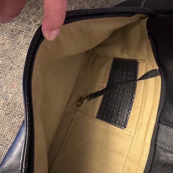 Men's Boconi Overnighter Garmet Bag - Dark Chocolate Brown (Pre Owned) - Picture 6 of 16